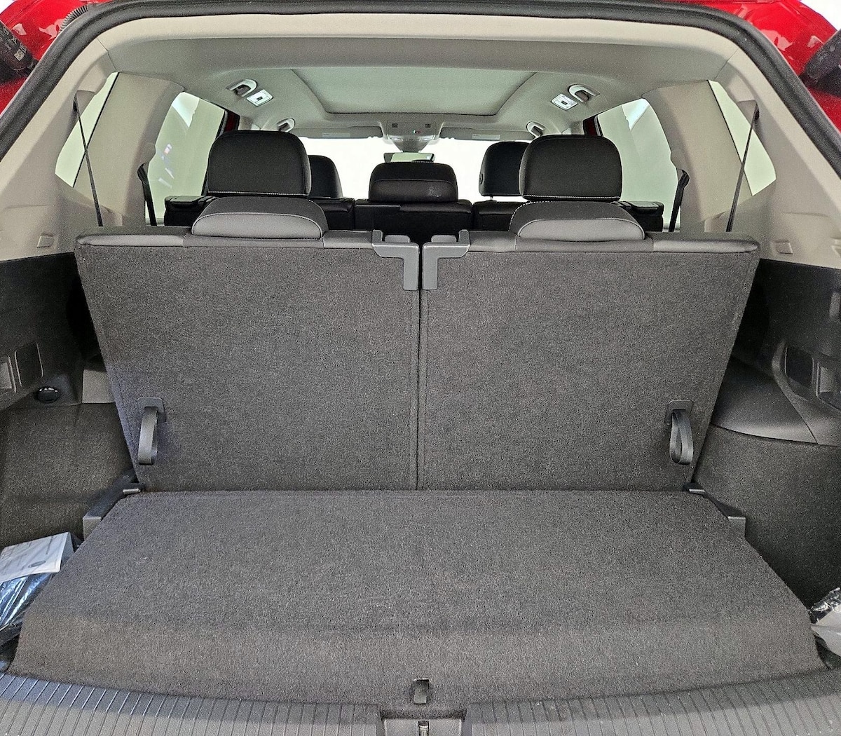 Trunk/Cargo (Seats Up)