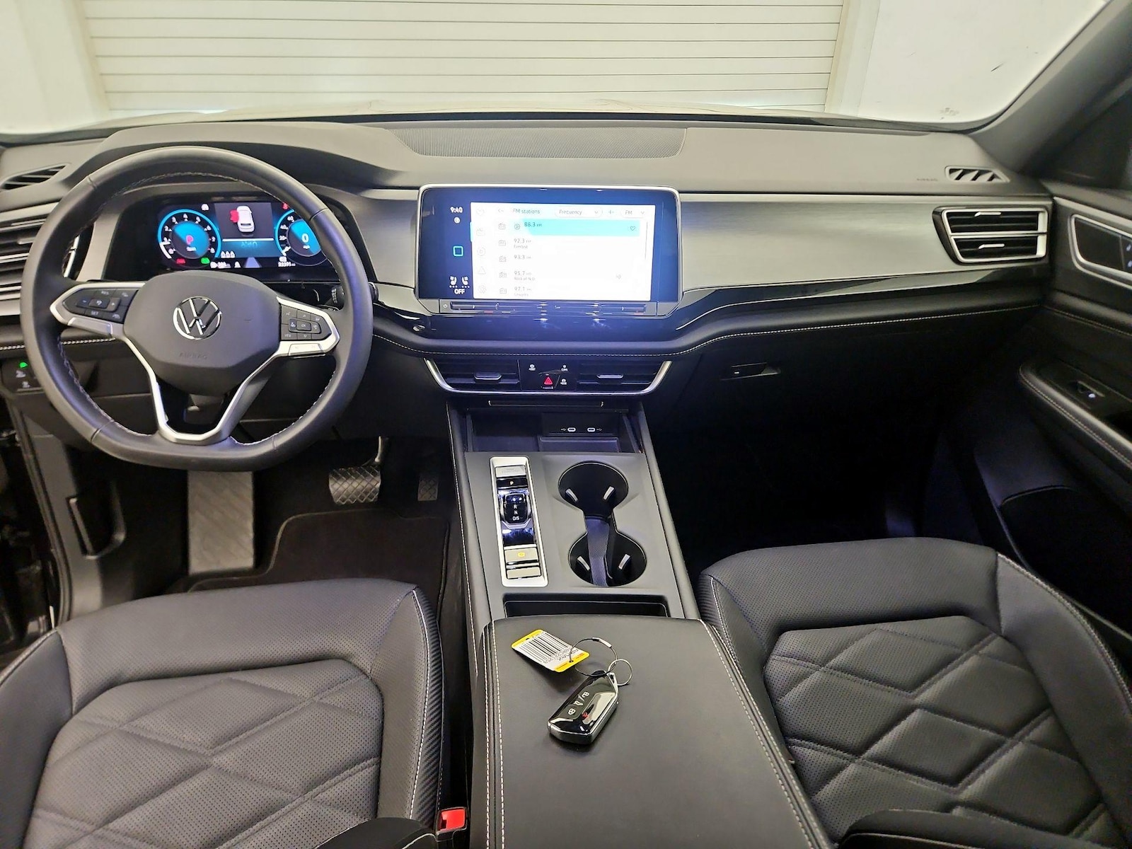 2024 Volkswagen Atlas Cross Sport SE - Photo 10