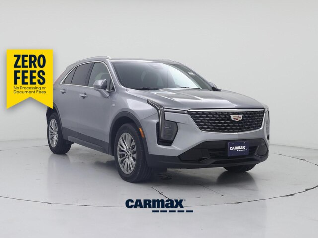 Silver 2025 Cadillac XT4 SUV / Crossover Front-Wheel Drive Automatic
