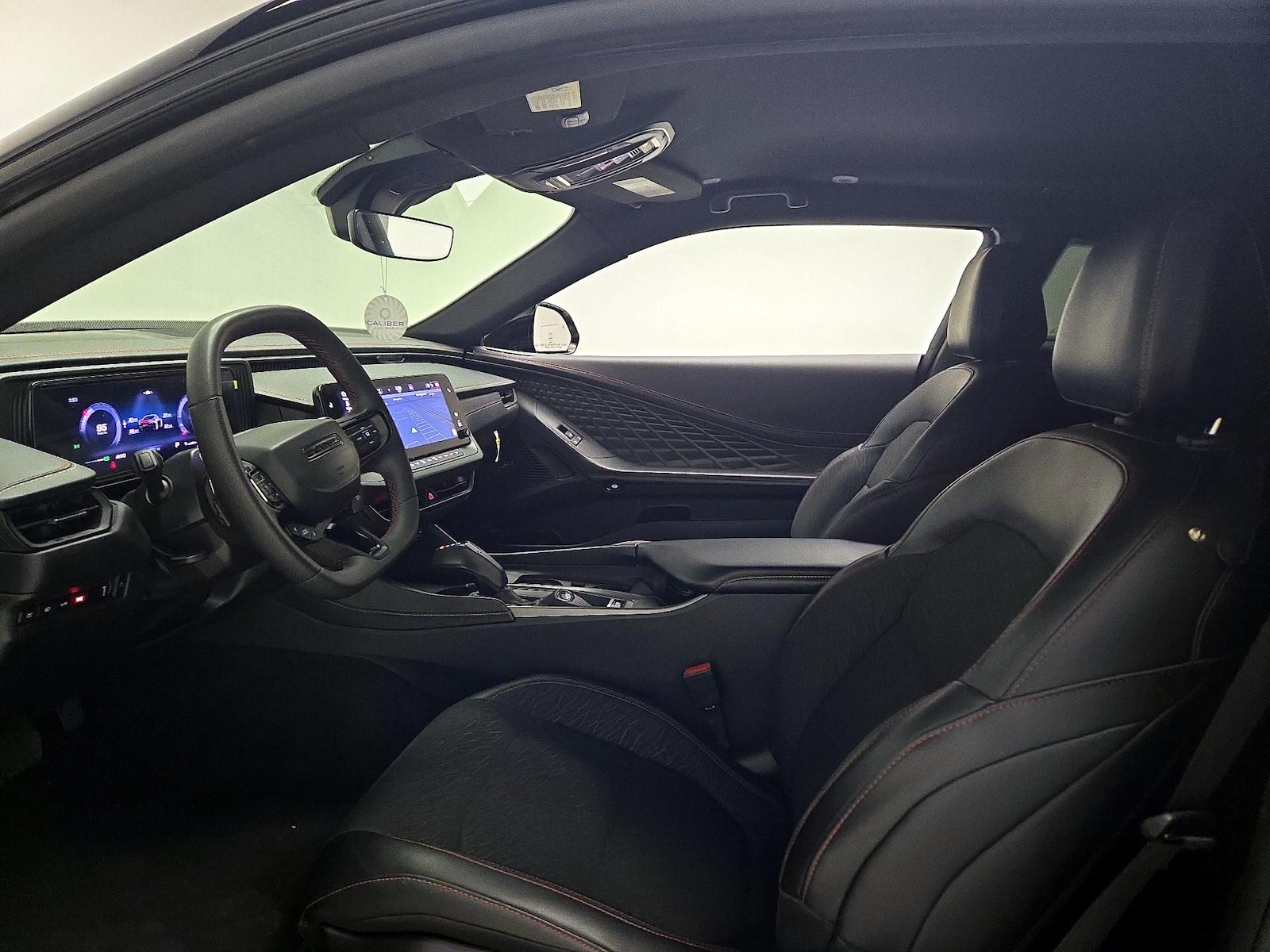 2025 Dodge Charger Daytona R/T - Photo 12