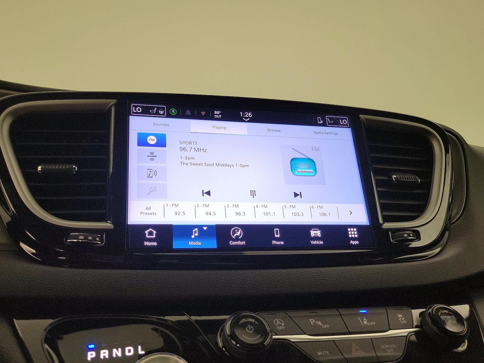 2026 Chrysler Pacifica Select - Photo 16