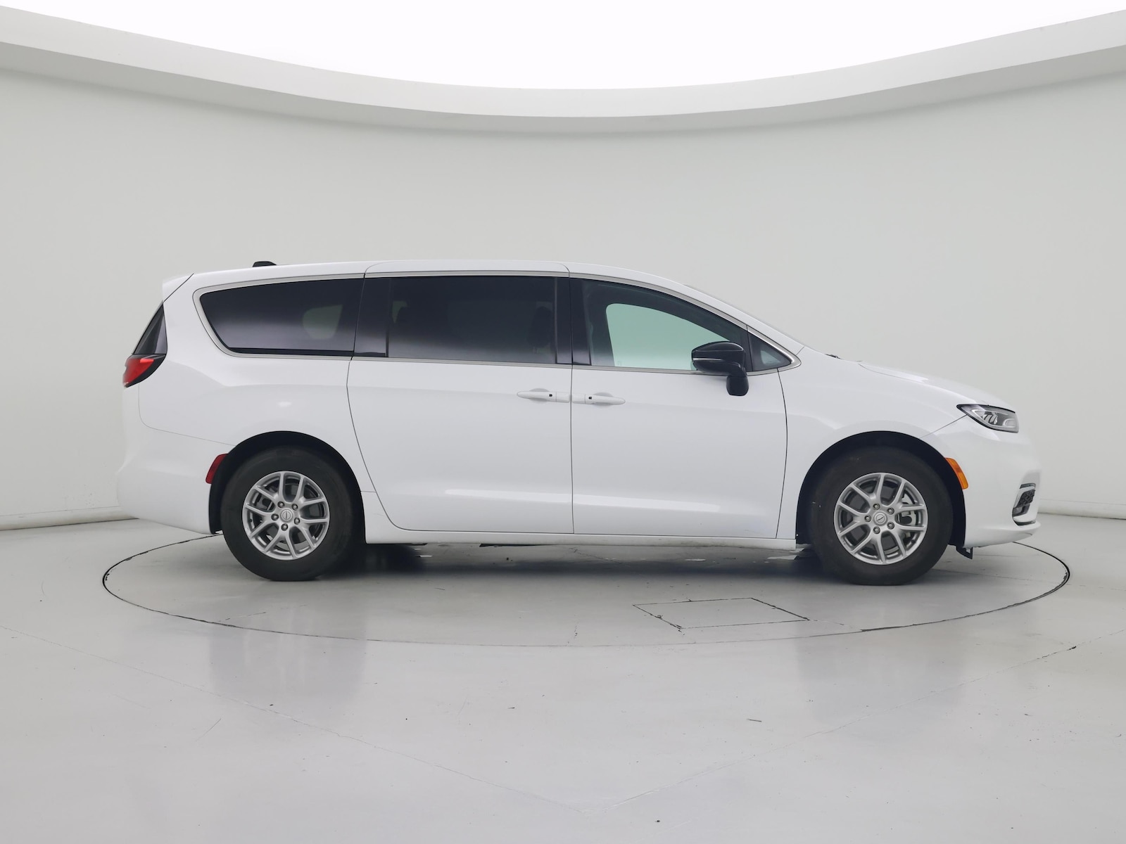 2026 Chrysler Pacifica Select - Photo 8