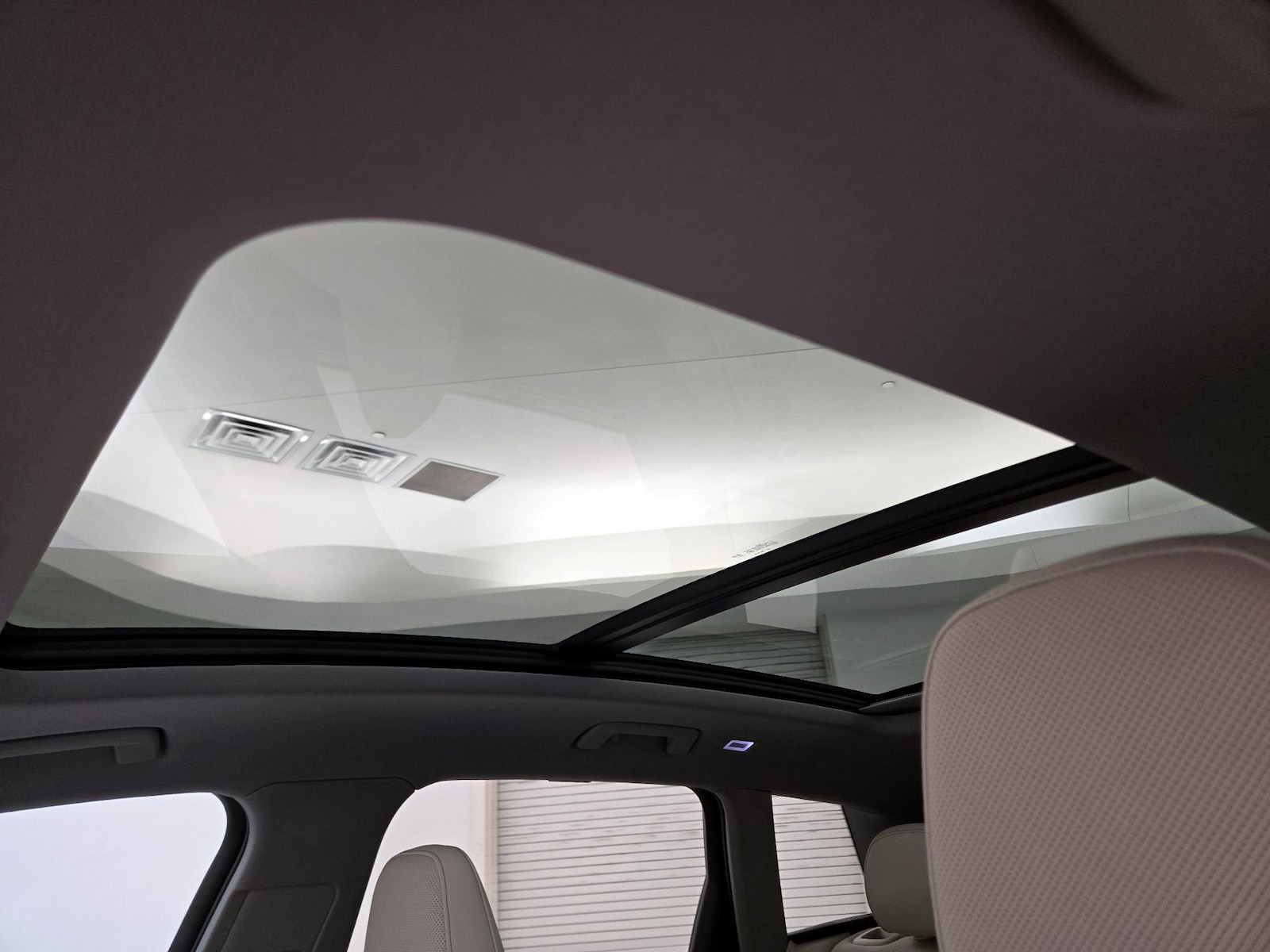 Panoramic Sunroof