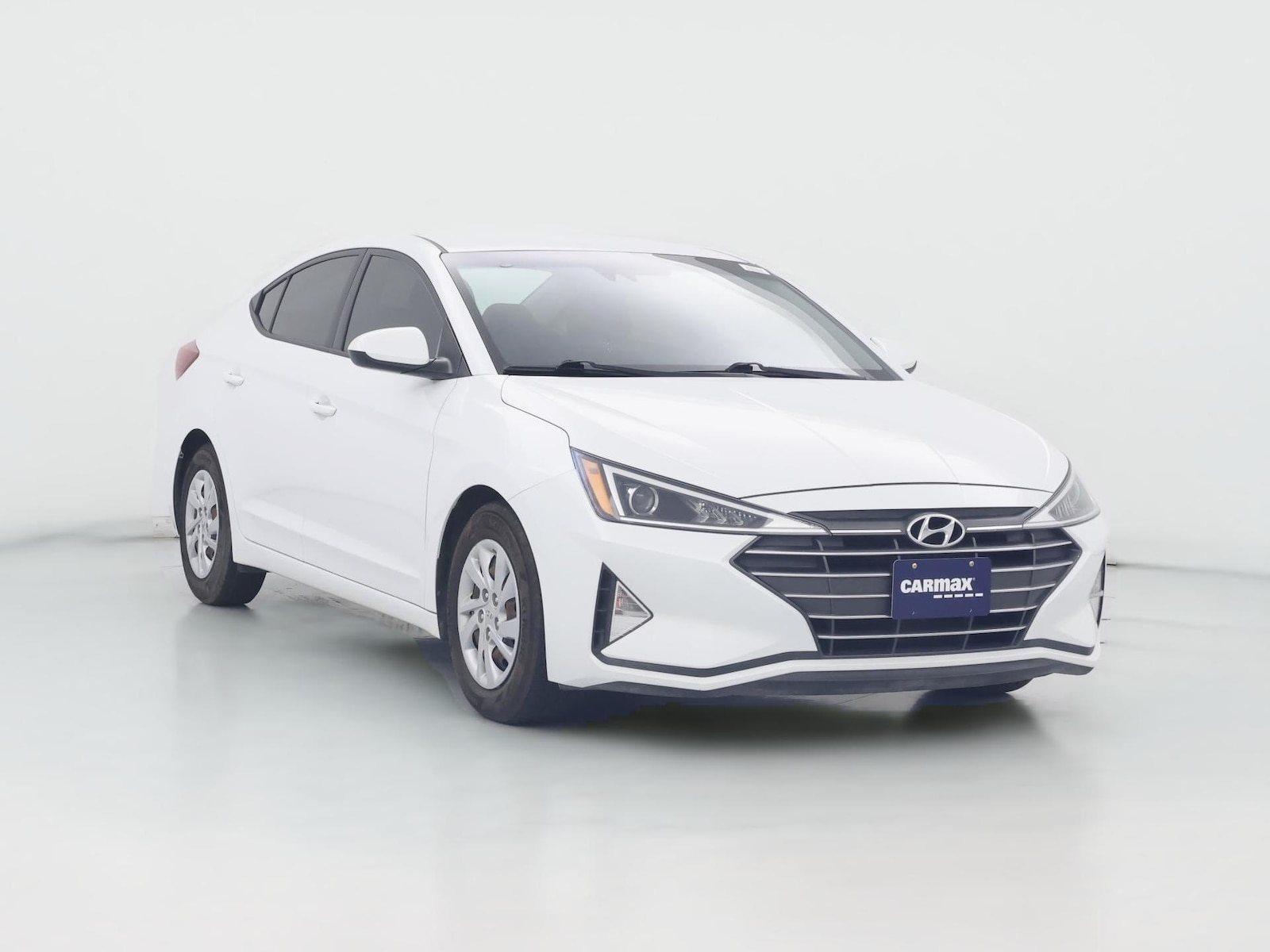 2020 Hyundai Elantra SE - Photo 1