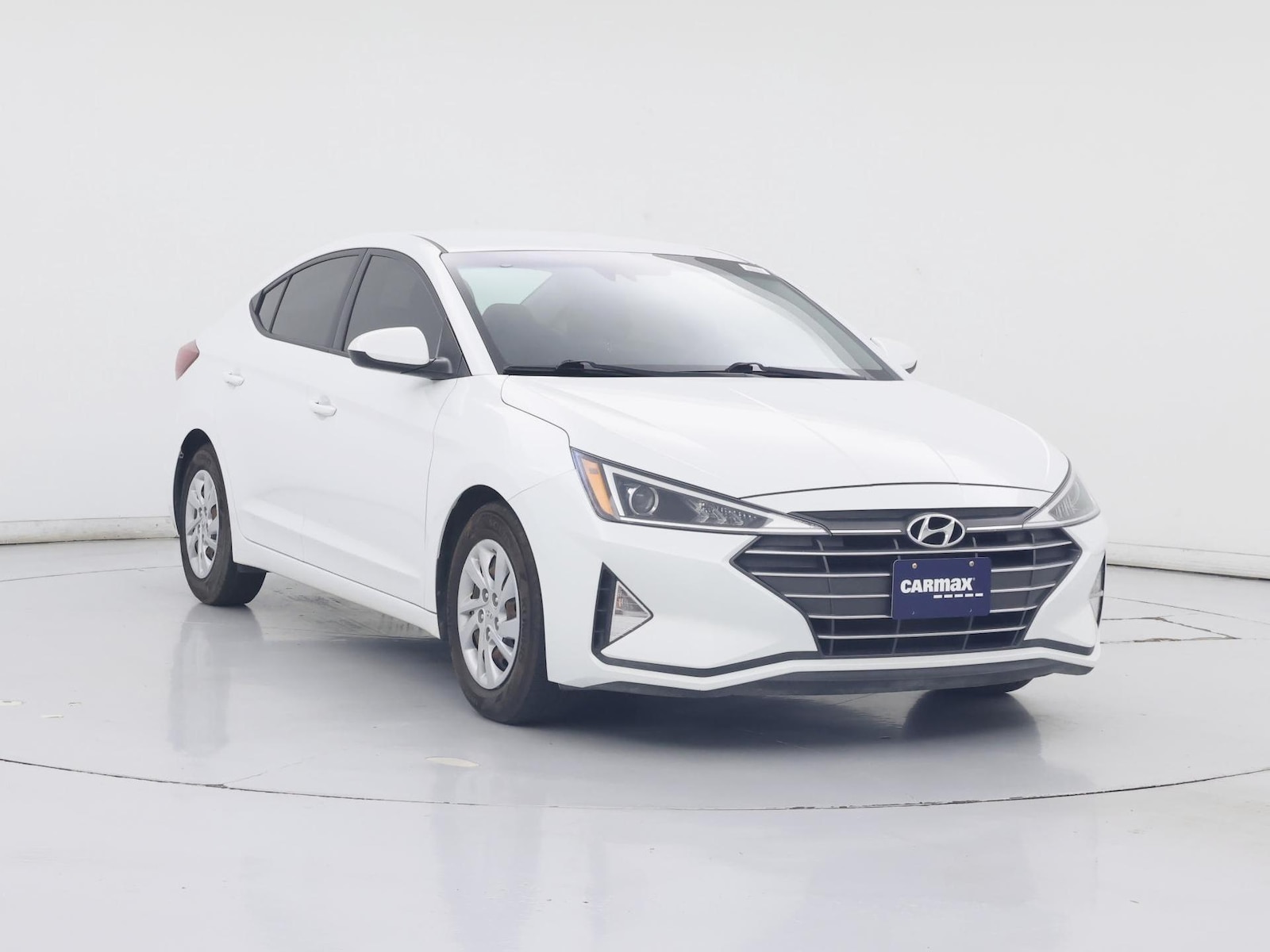 2020 Hyundai Elantra SE - Photo 2