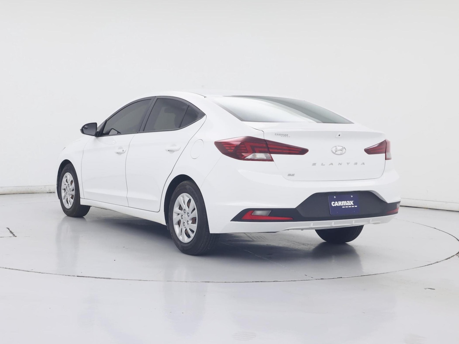 2020 Hyundai Elantra SE - Photo 3