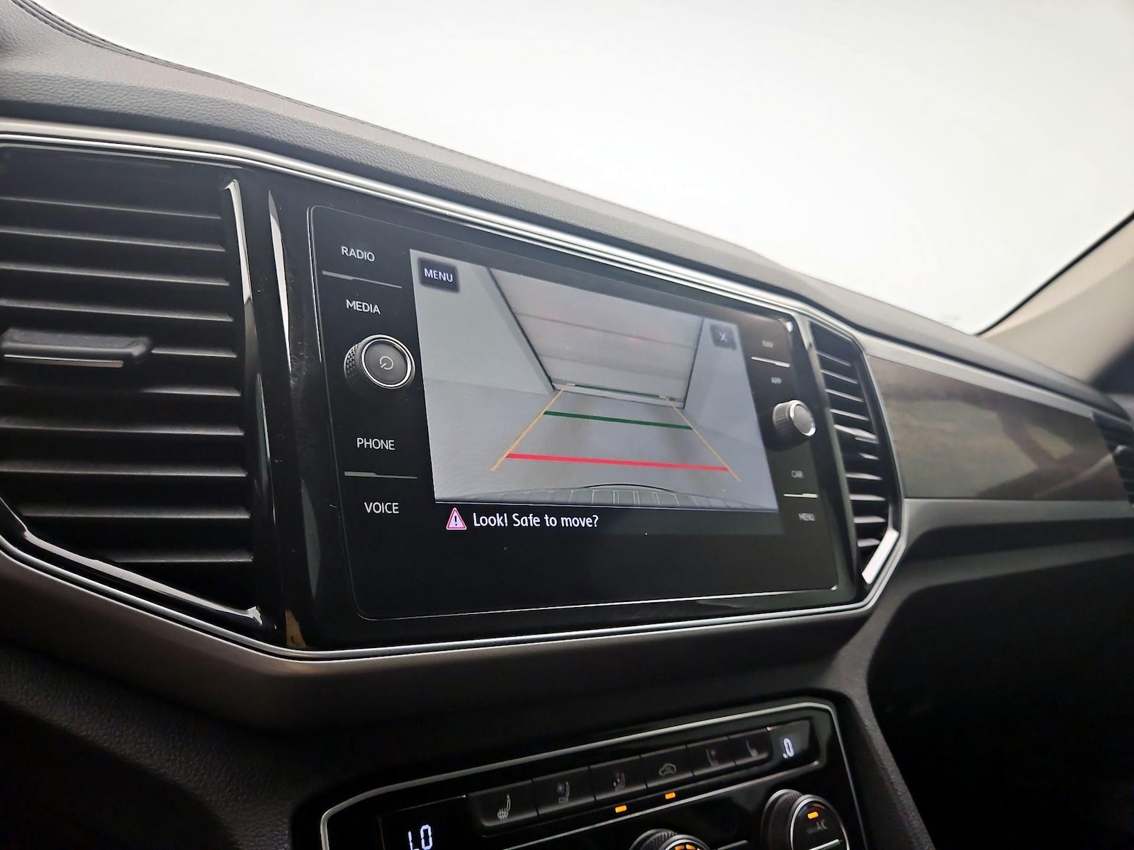 2019 Volkswagen Atlas SEL Premium - Photo 16