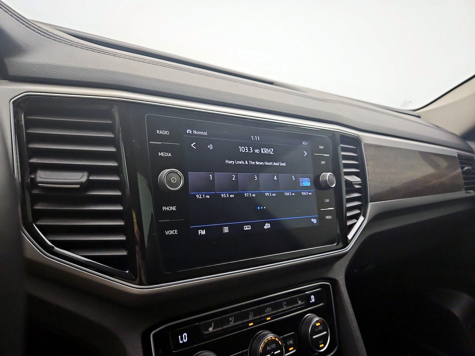 2019 Volkswagen Atlas SEL Premium - Photo 17