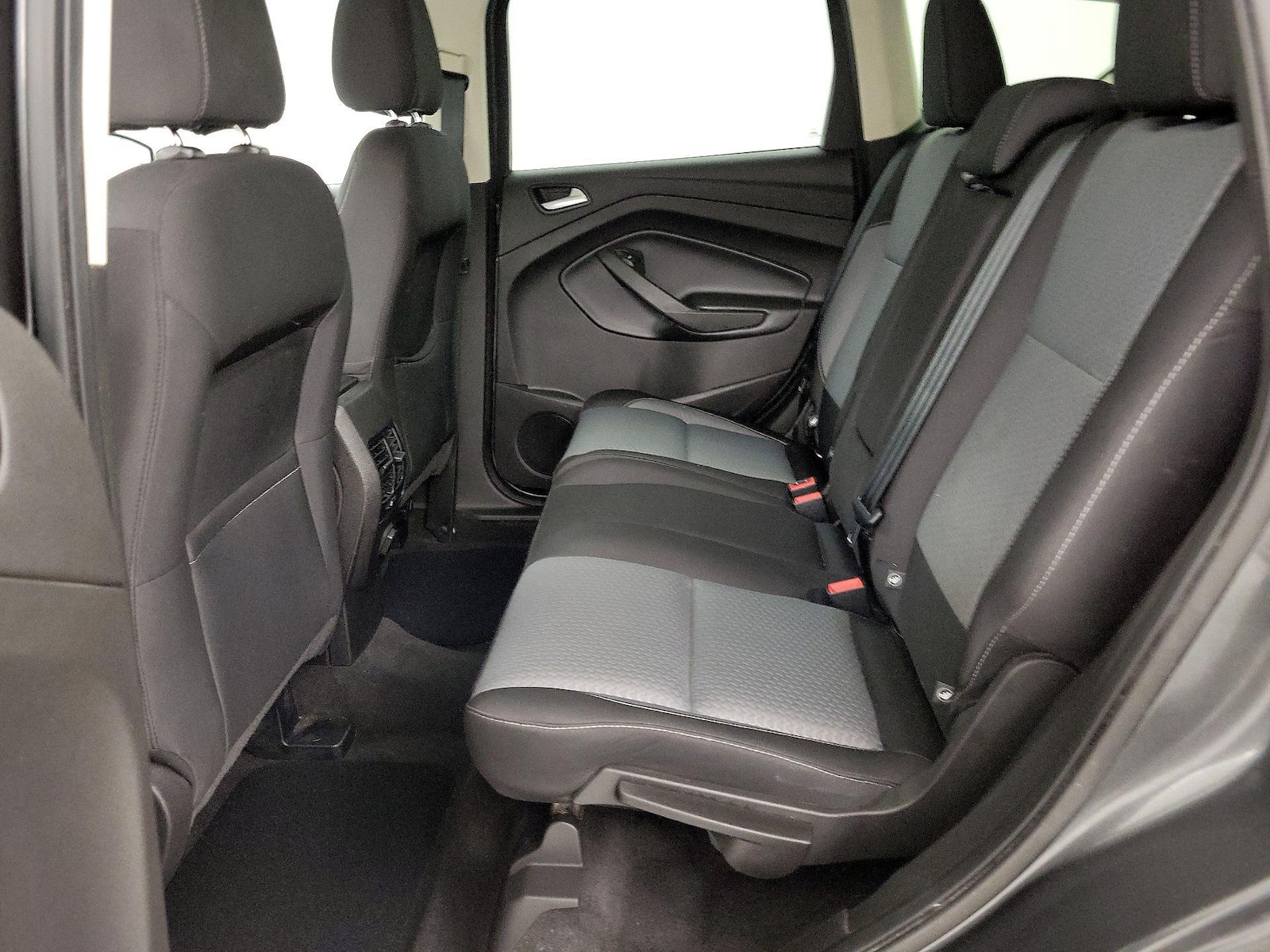 2017 Ford Escape SE - Photo 20