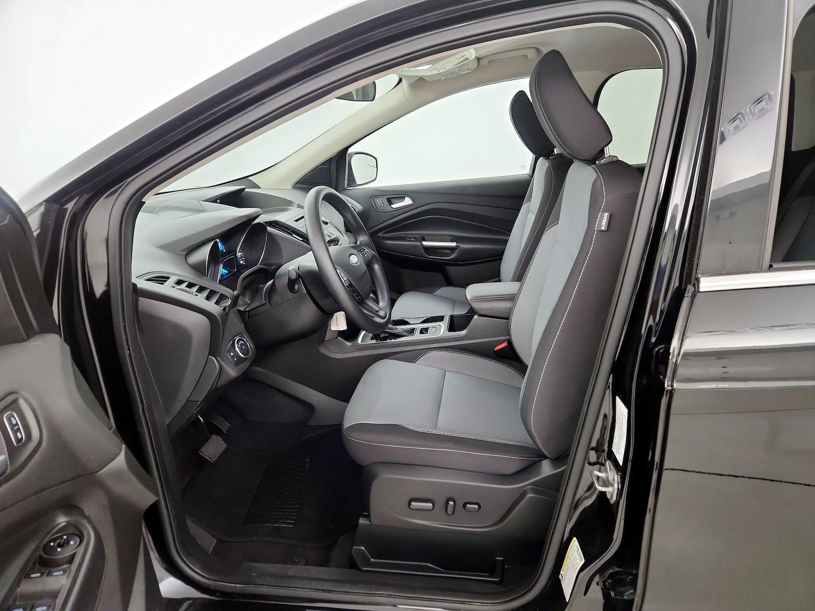 2018 Ford Escape SE - Photo 12