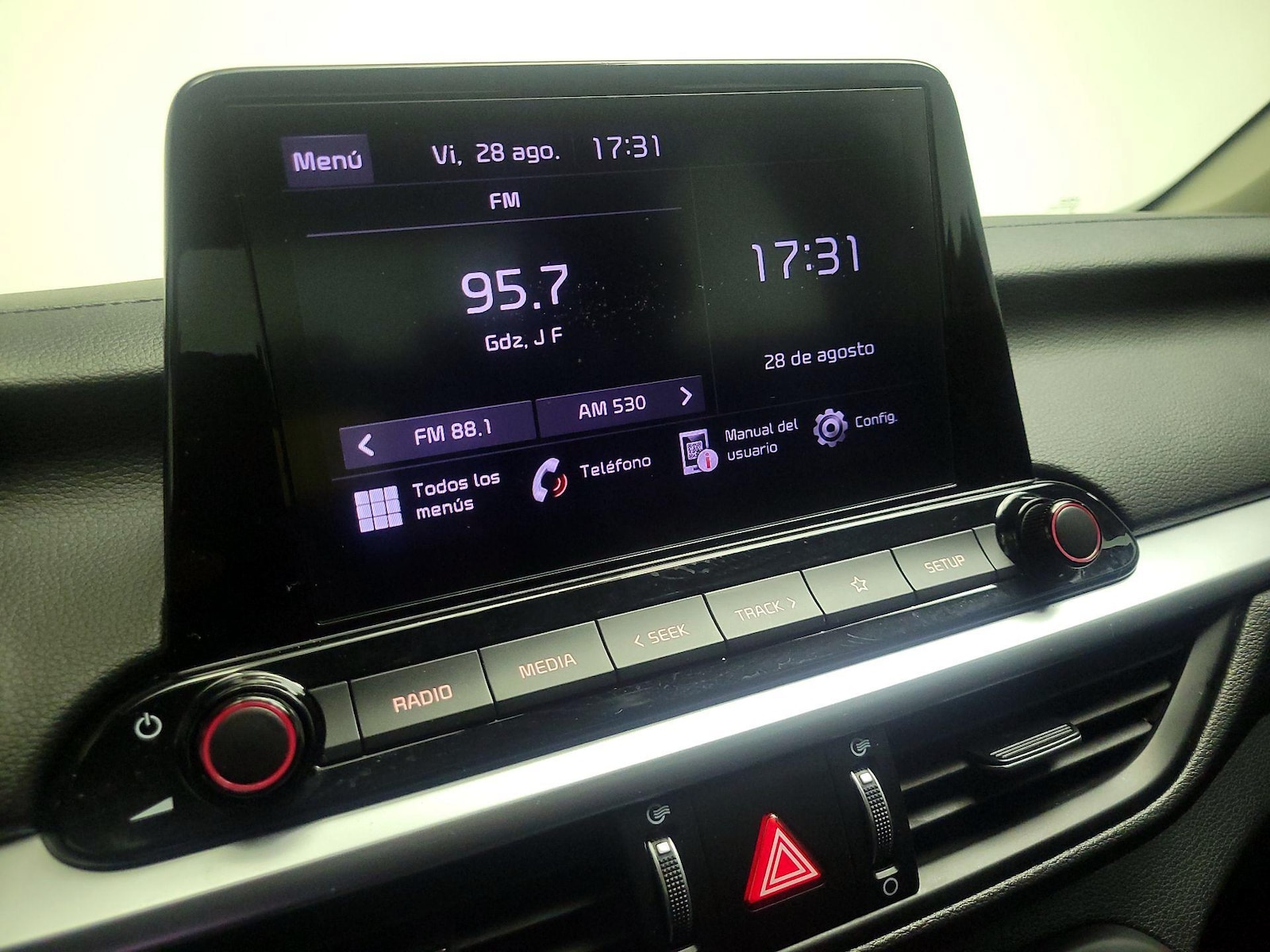 2024 Kia Forte LXS - Photo 16
