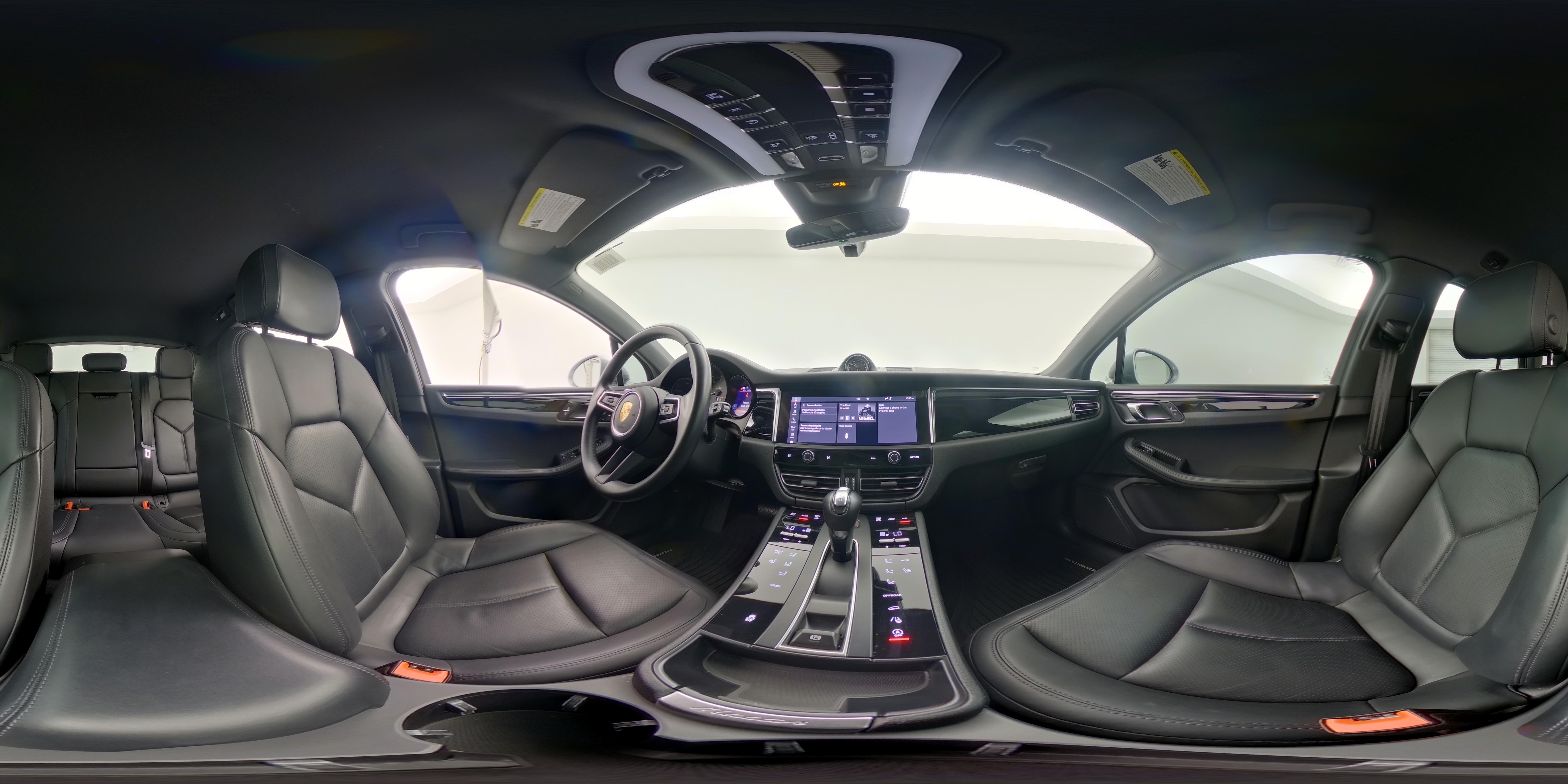 2024 Porsche Macan Base - Photo 25