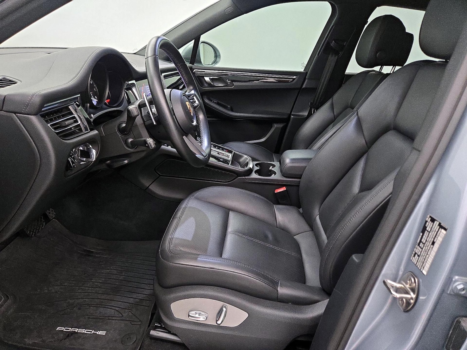 2024 Porsche Macan Base - Photo 12