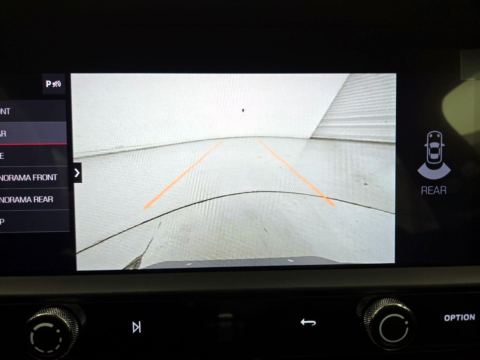 2024 Porsche Macan Base - Photo 16