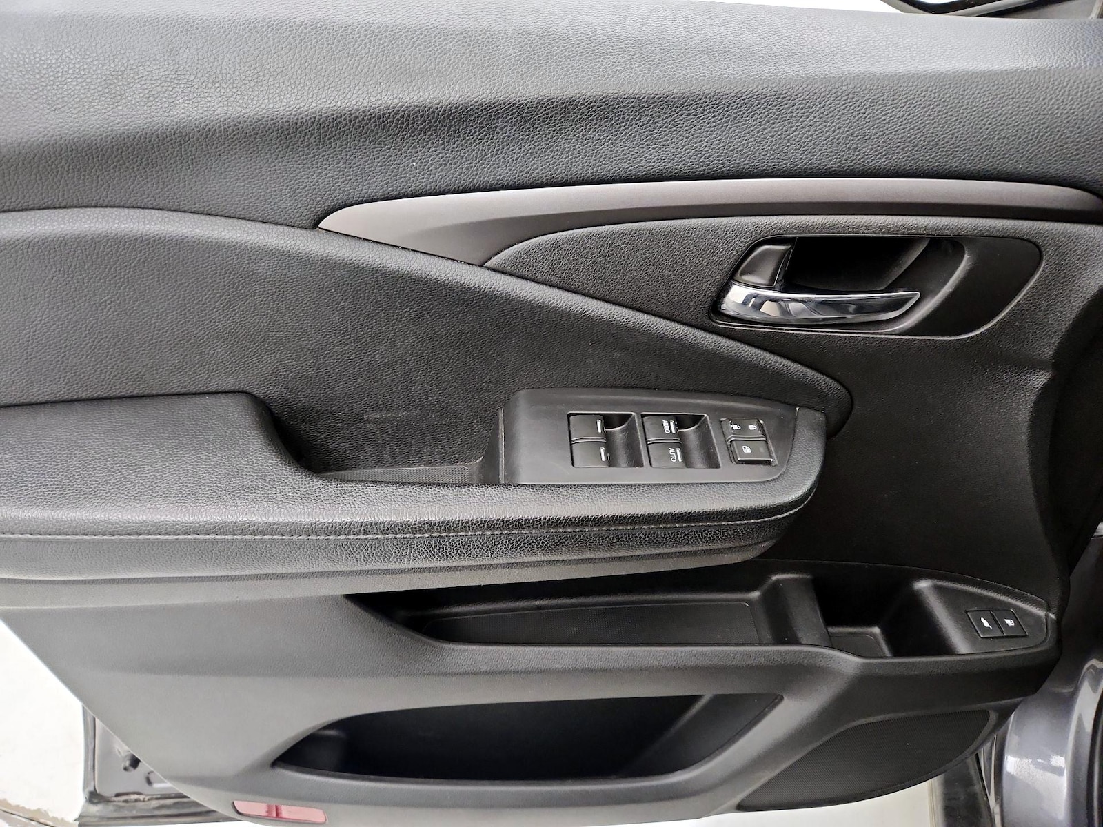 2018 Honda Pilot EX-L - Photo 13