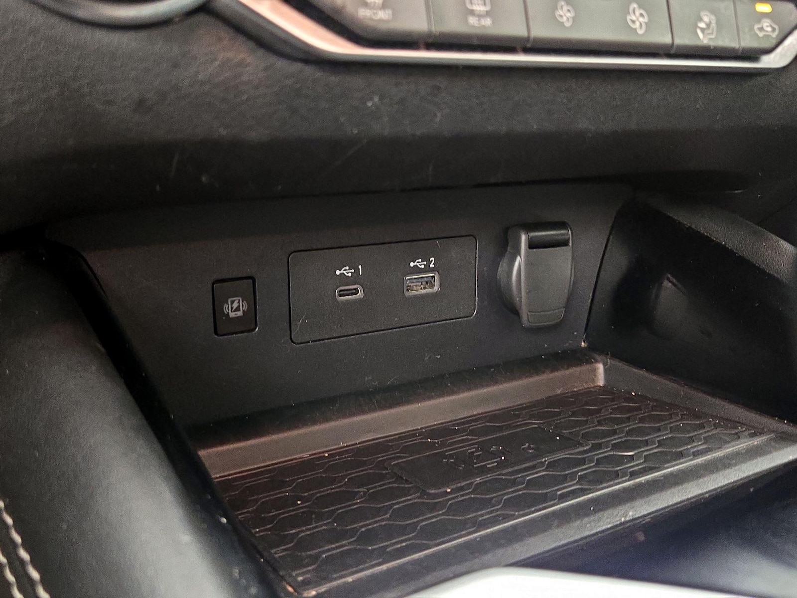 2024 Nissan Altima SL - Photo 20