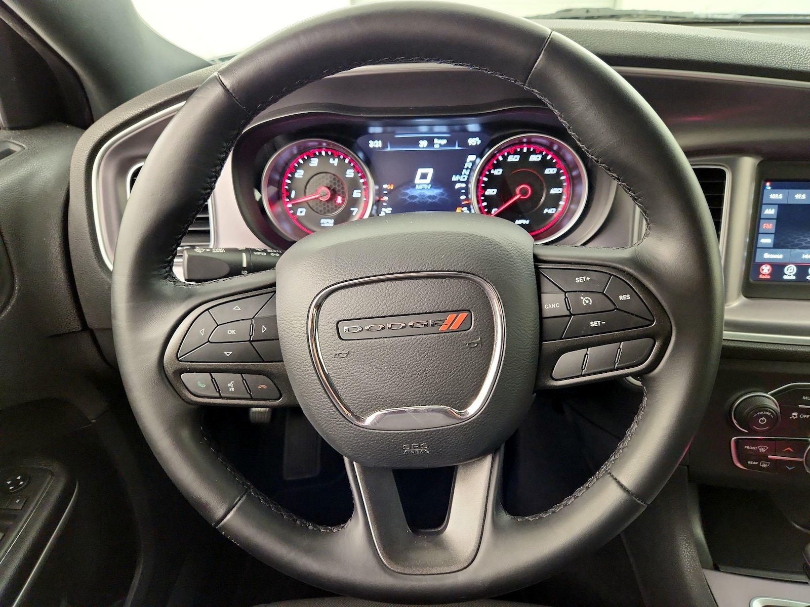 2020 Dodge Charger SXT - Photo 11