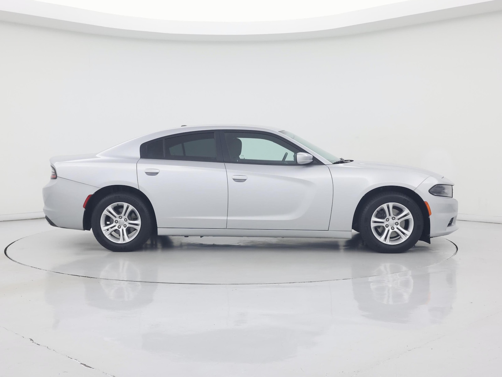 2020 Dodge Charger SXT - Photo 8