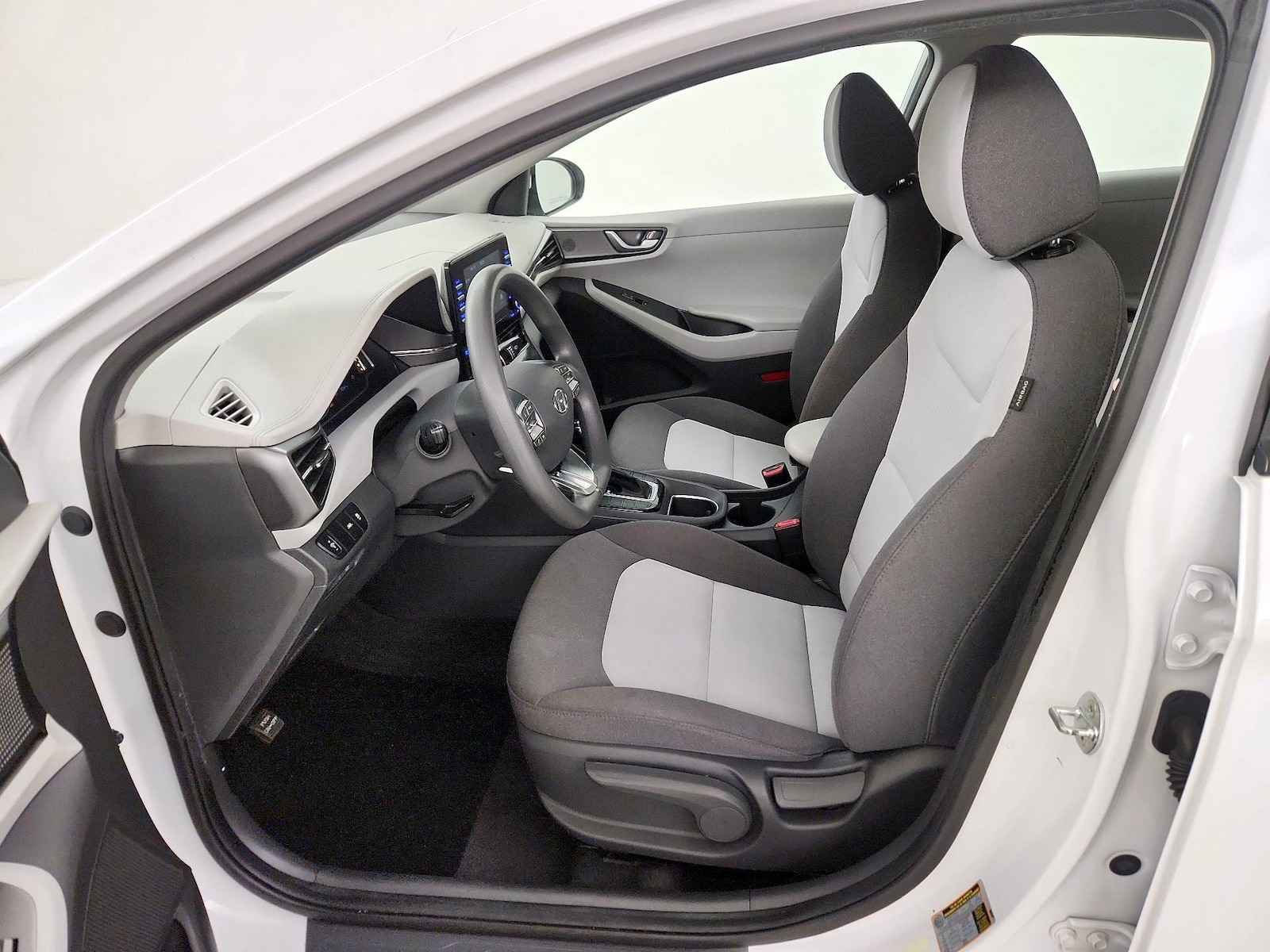 2020 Hyundai IONIQ Blue - Photo 12