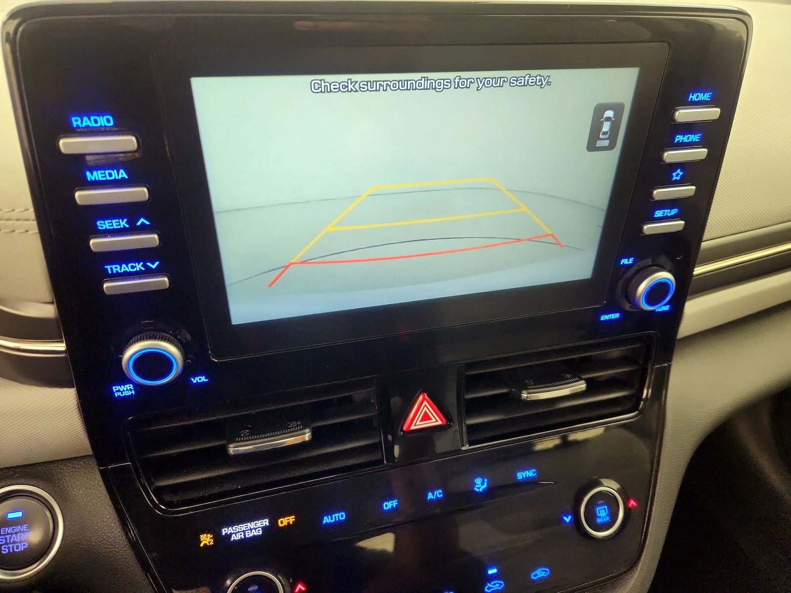 2020 Hyundai IONIQ Blue - Photo 15