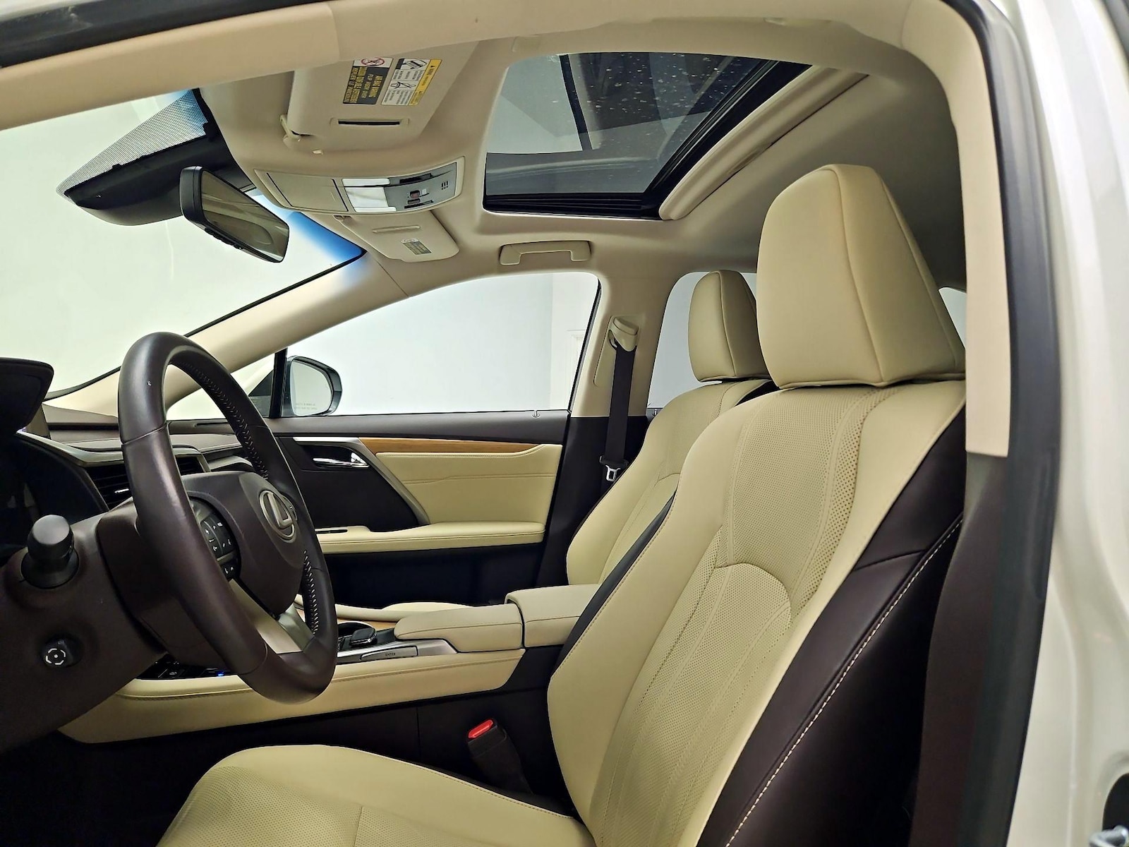 Sunroof(s) & Overhead Airbags