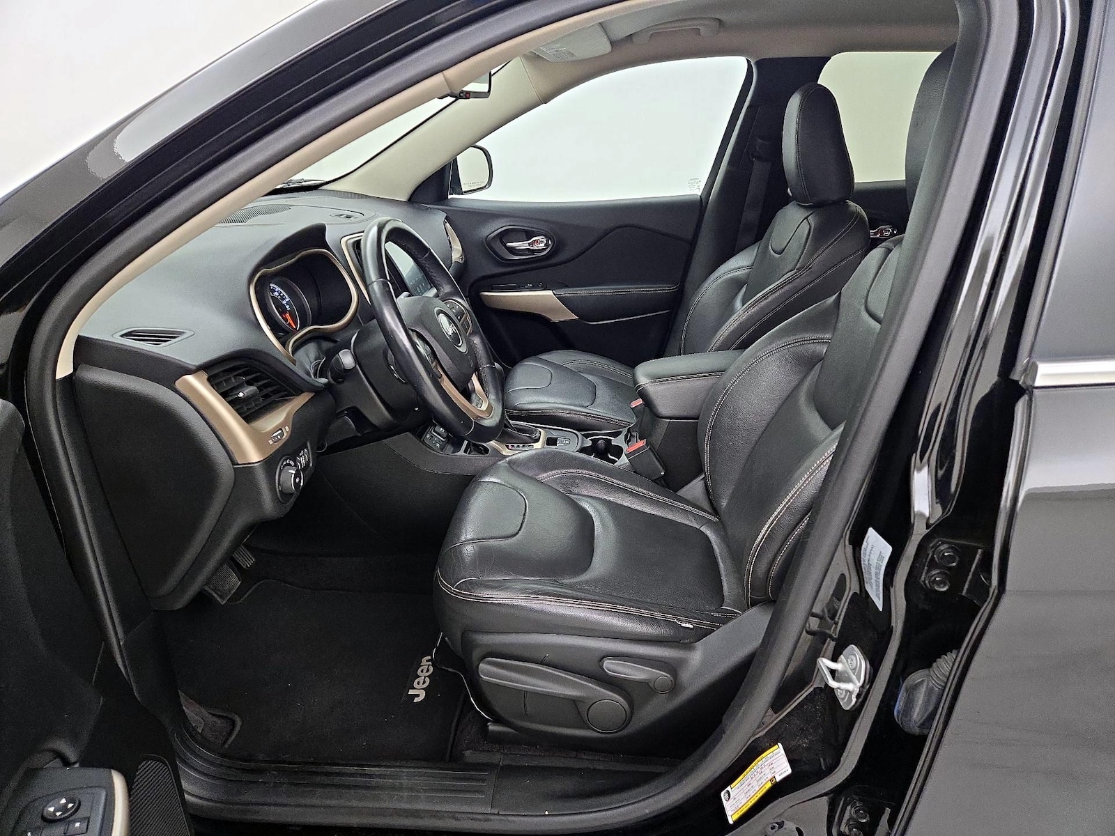 Leather Seats & Side Airbags