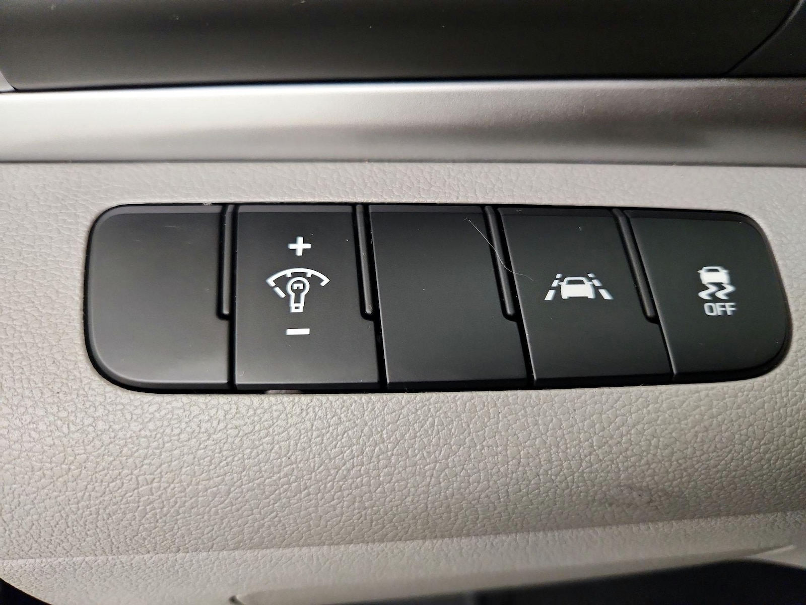 2020 Hyundai Elantra SE - Photo 14