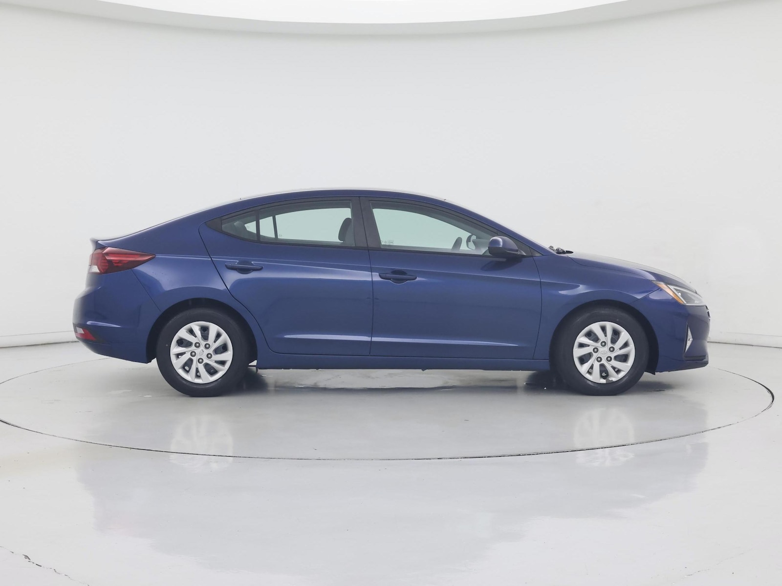 2020 Hyundai Elantra SE - Photo 8