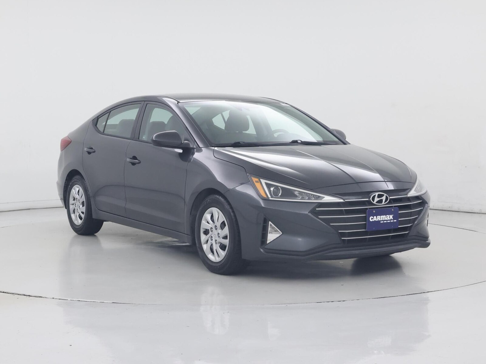 2020 Hyundai Elantra SE - Photo 2