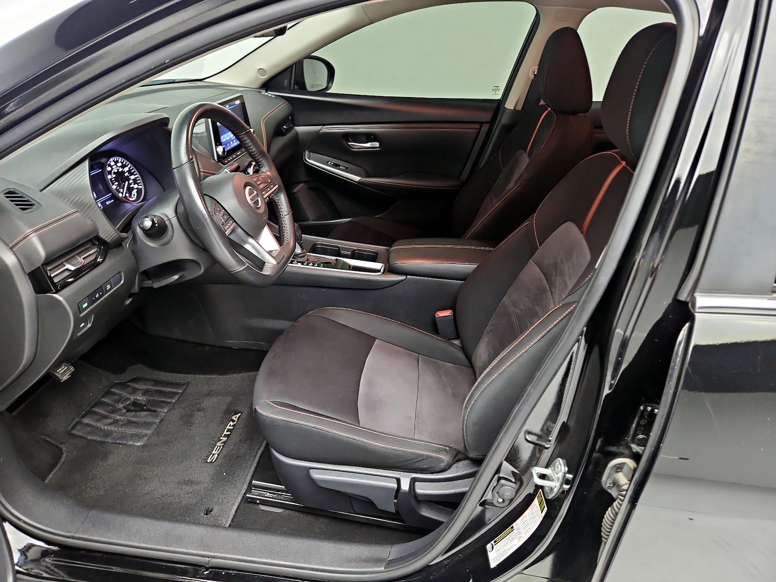 2023 Nissan Sentra SR - Photo 12