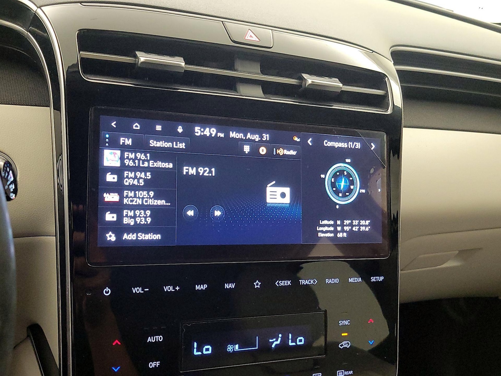2023 Hyundai Tucson Limited - Photo 17