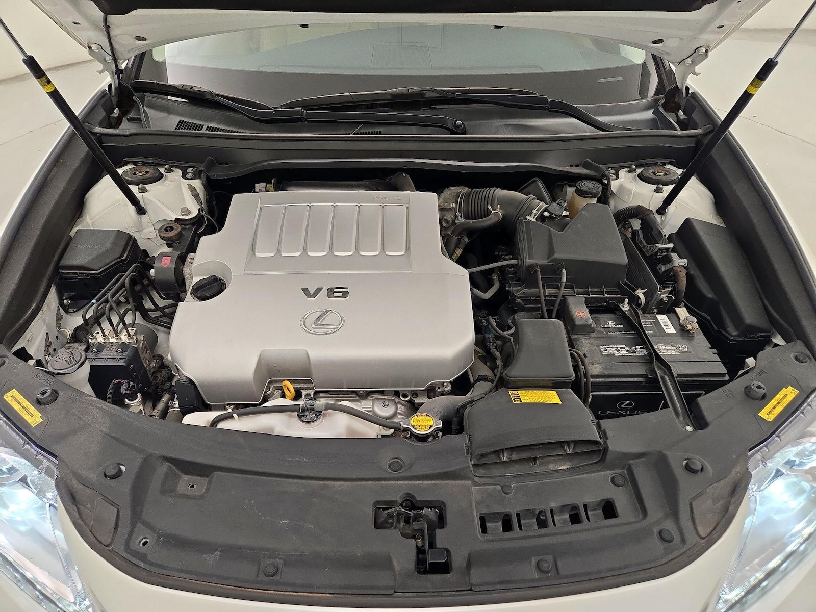 2014 Lexus ES 350 - Photo 24