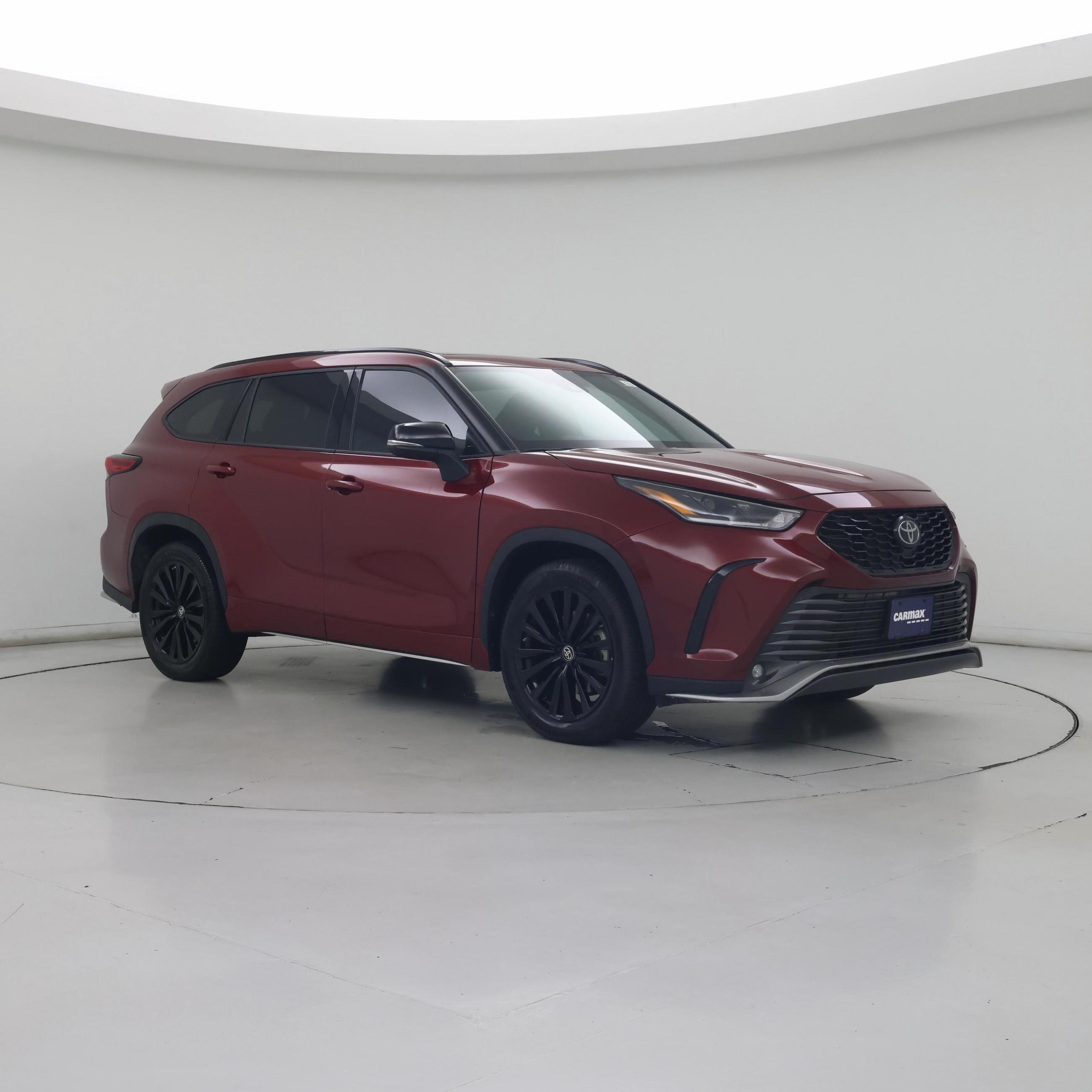 Red 2023 Toyota Highlander SUV / Crossover Front-Wheel Drive Automatic