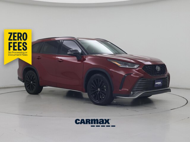 Red 2023 Toyota Highlander SUV / Crossover Front-Wheel Drive Automatic