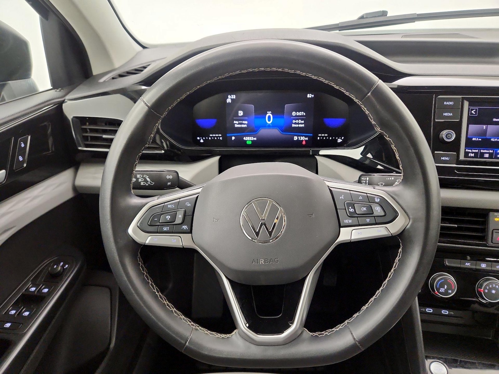 2024 Volkswagen Taos S - Photo 11