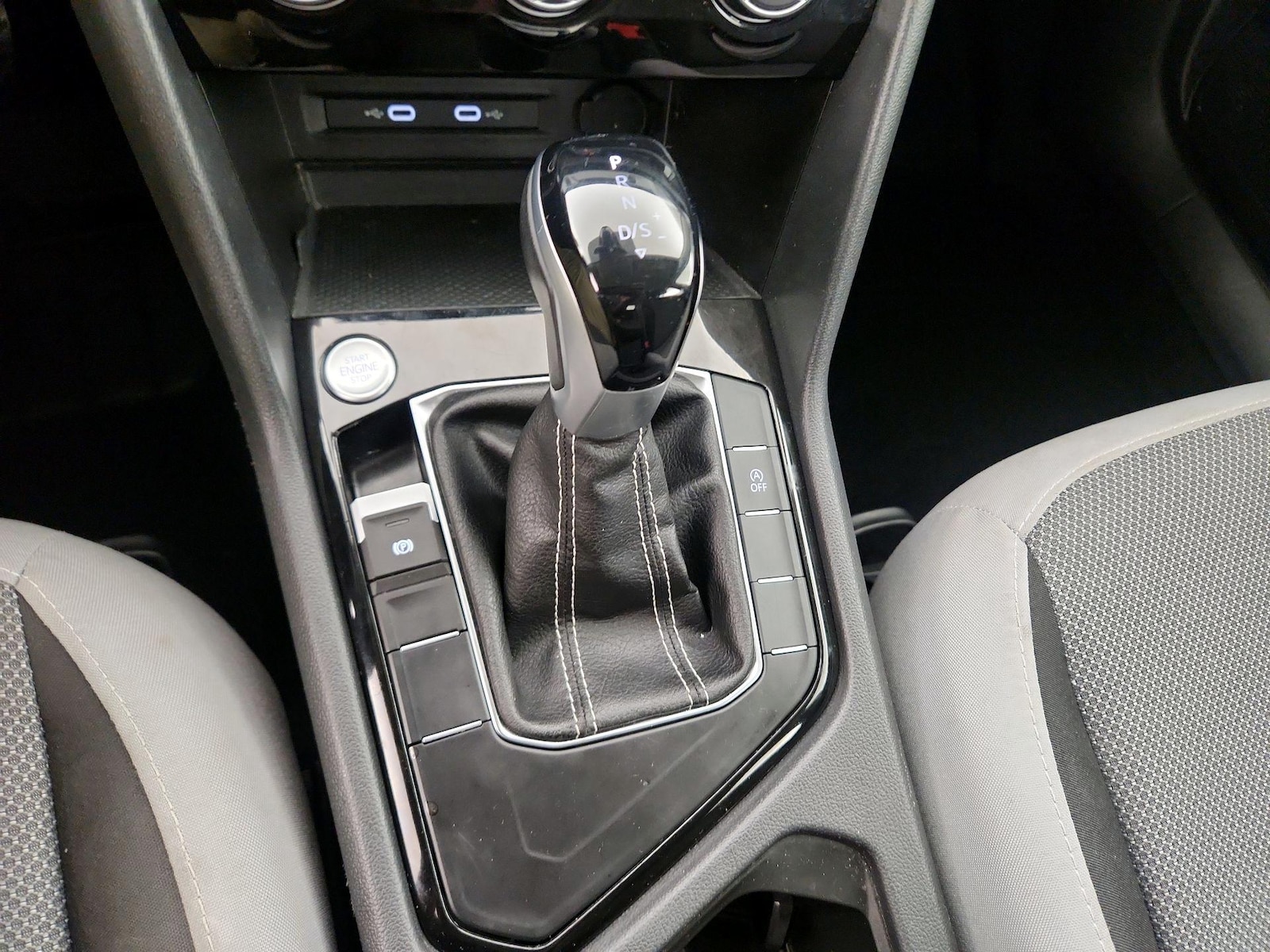 2024 Volkswagen Taos S - Photo 18
