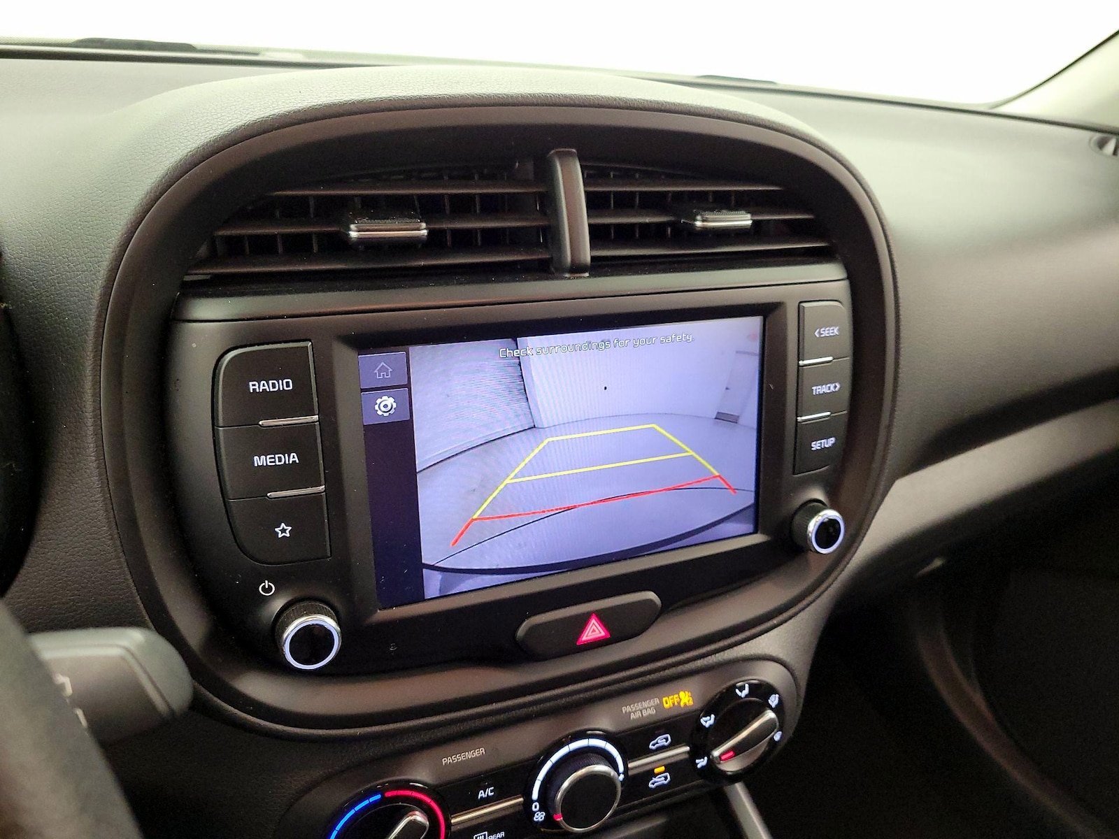 2025 Kia Soul LX - Photo 15