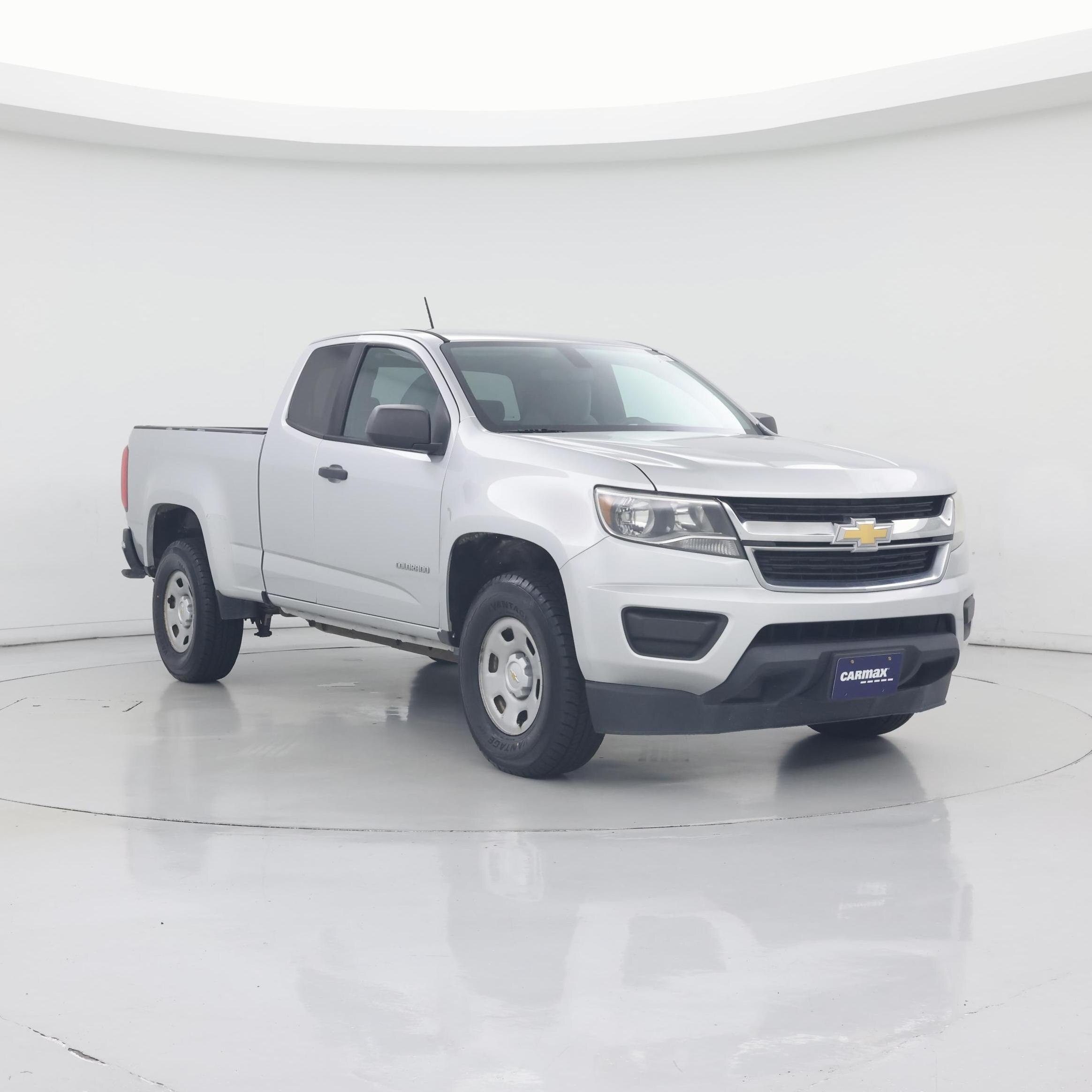 Silver 2018 Chevrolet Colorado Pickup Truck 4X2 Automatic
