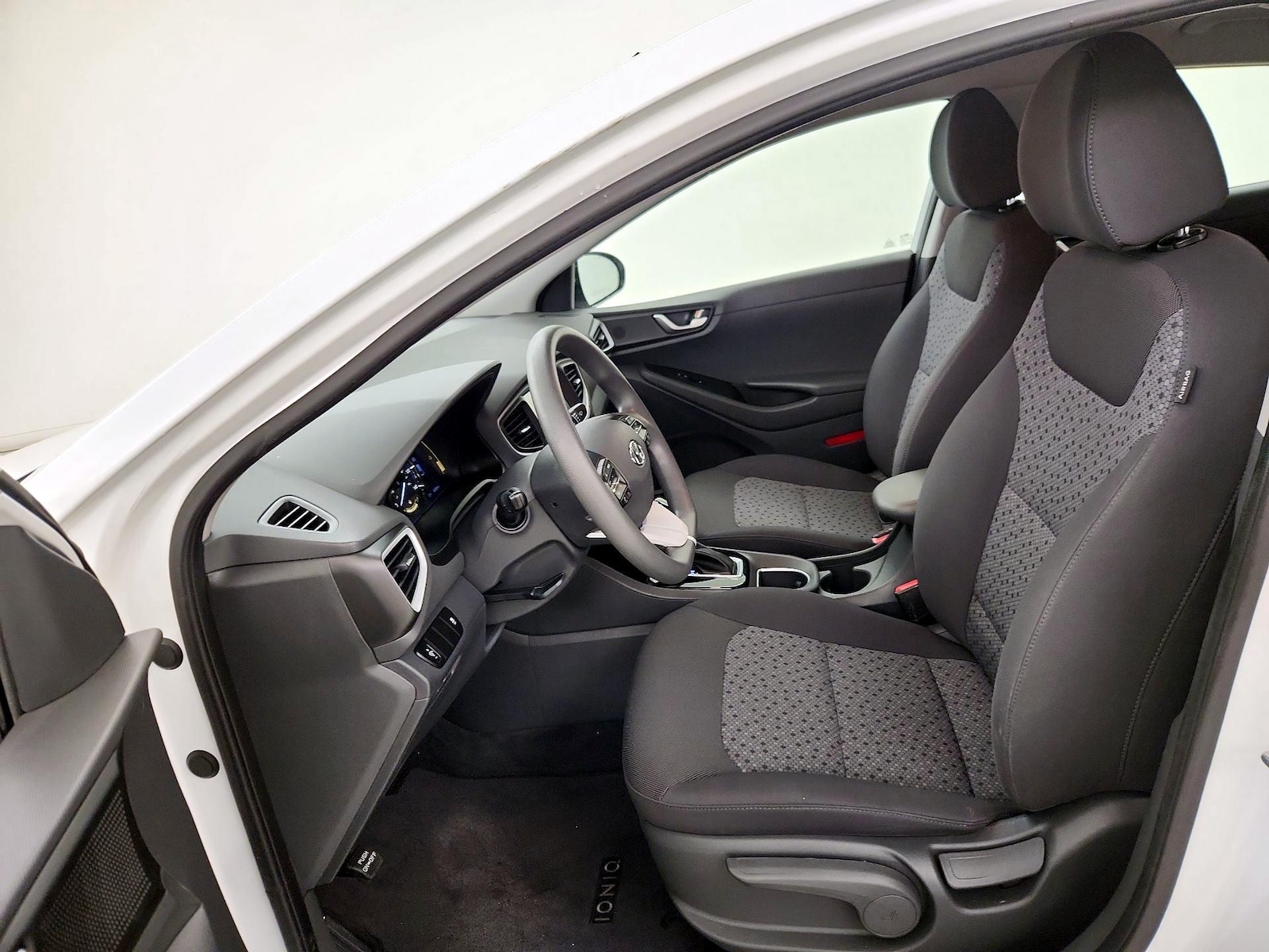 2019 Hyundai Ioniq Blue - Photo 12