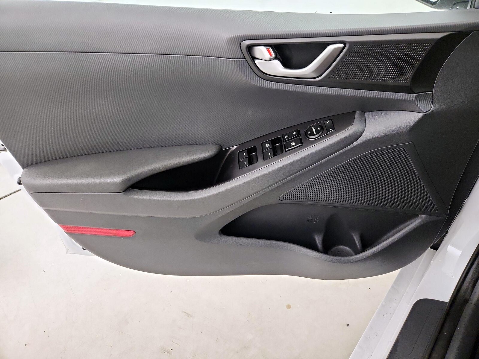 2019 Hyundai Ioniq Blue - Photo 13