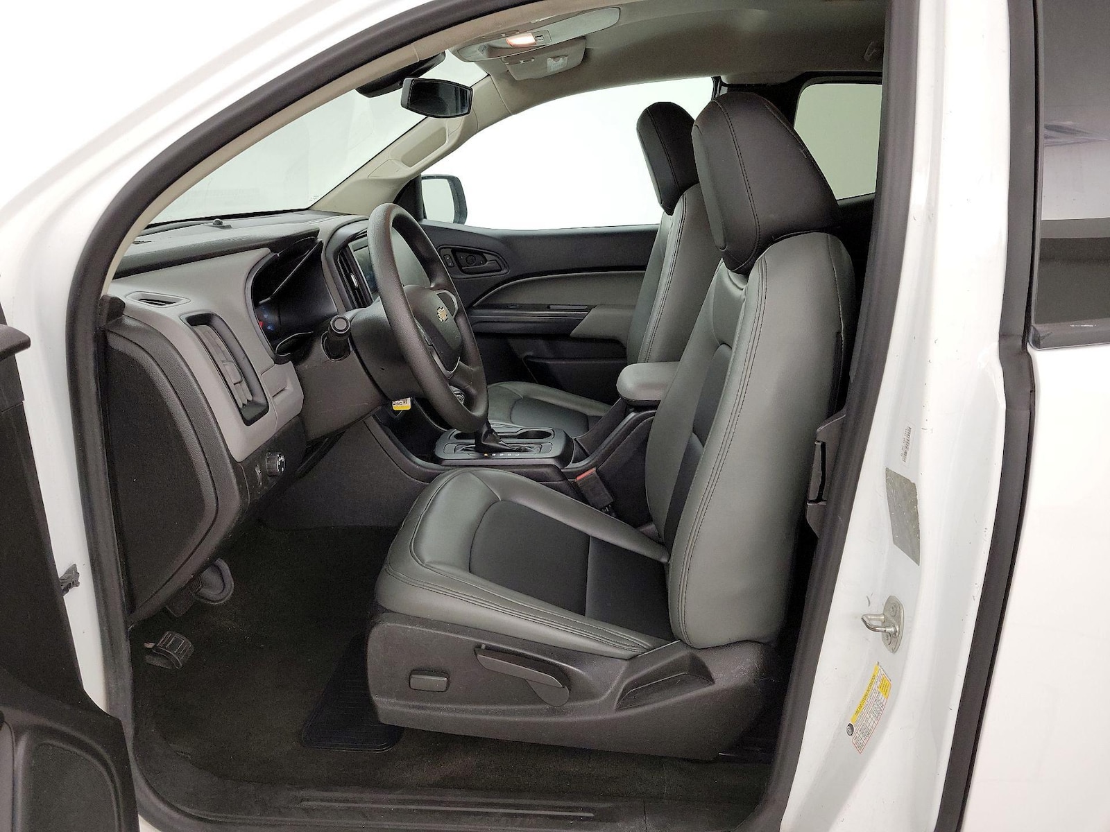 Power Seat(s) & Side Airbags