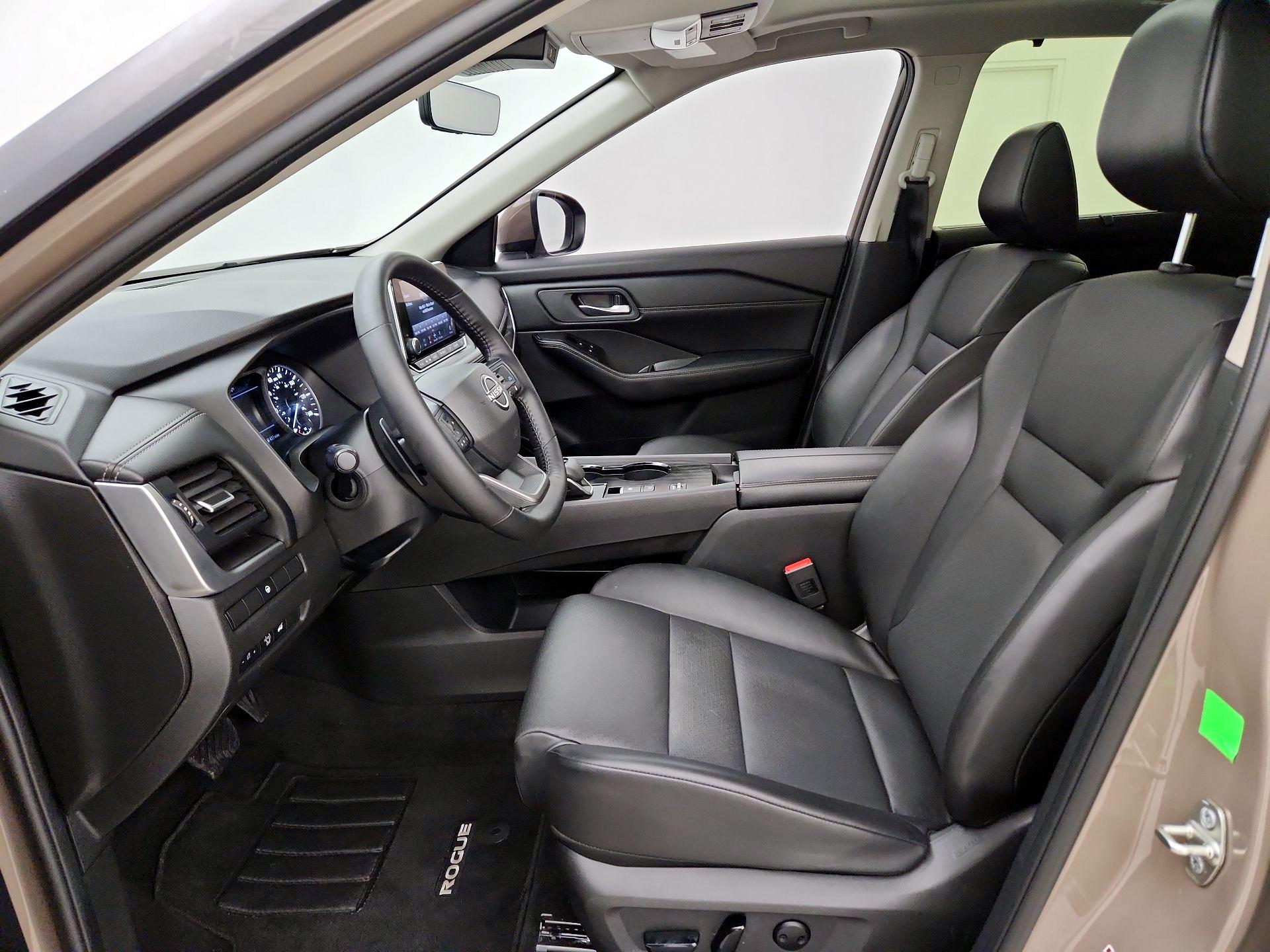 Thumbnail: 2025 Nissan Rogue - 11