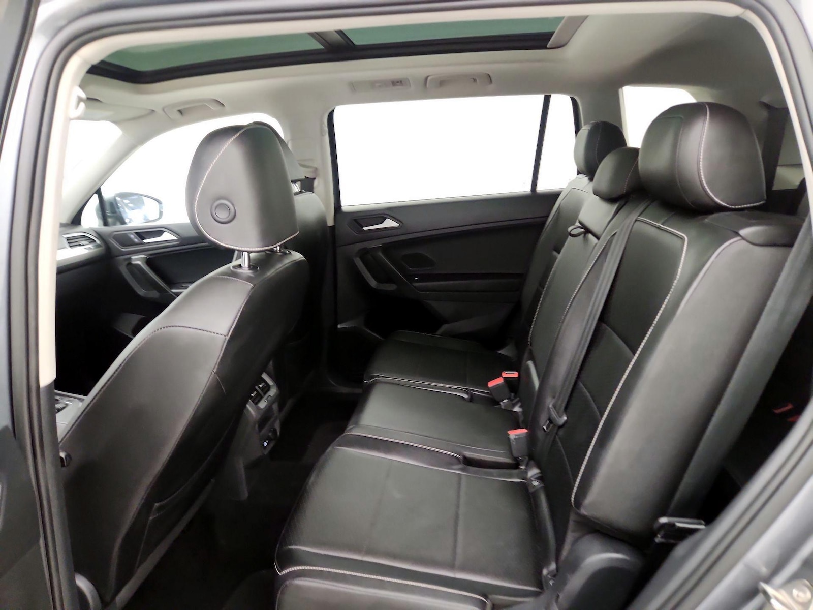 2021 Volkswagen Tiguan SE - Photo 20