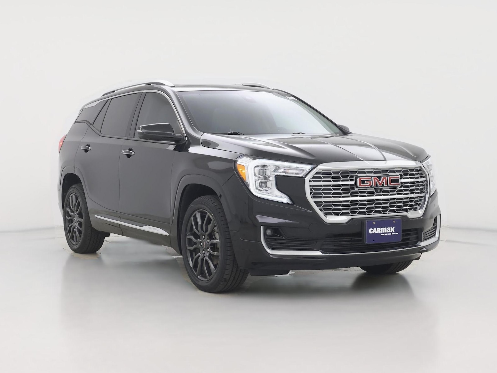 2022 GMC Terrain Denali - Photo 1
