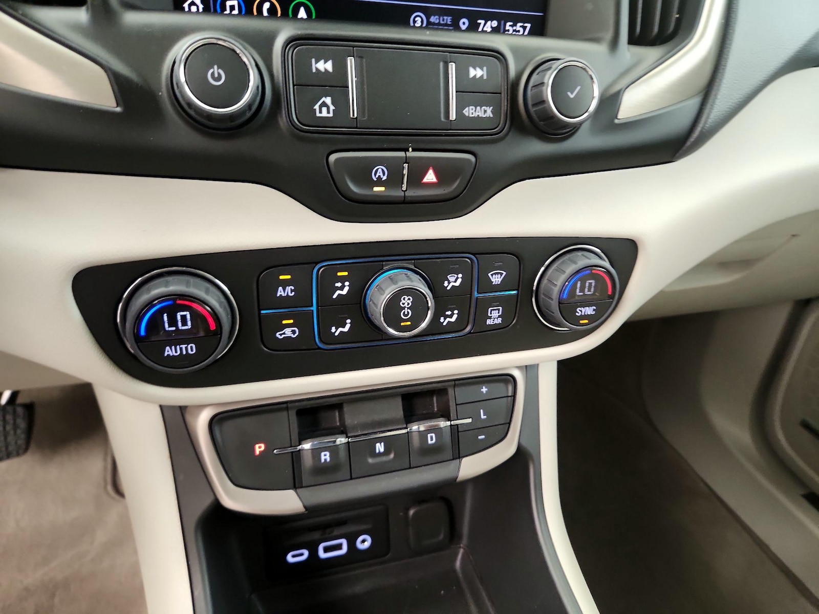 2022 GMC Terrain Denali - Photo 17