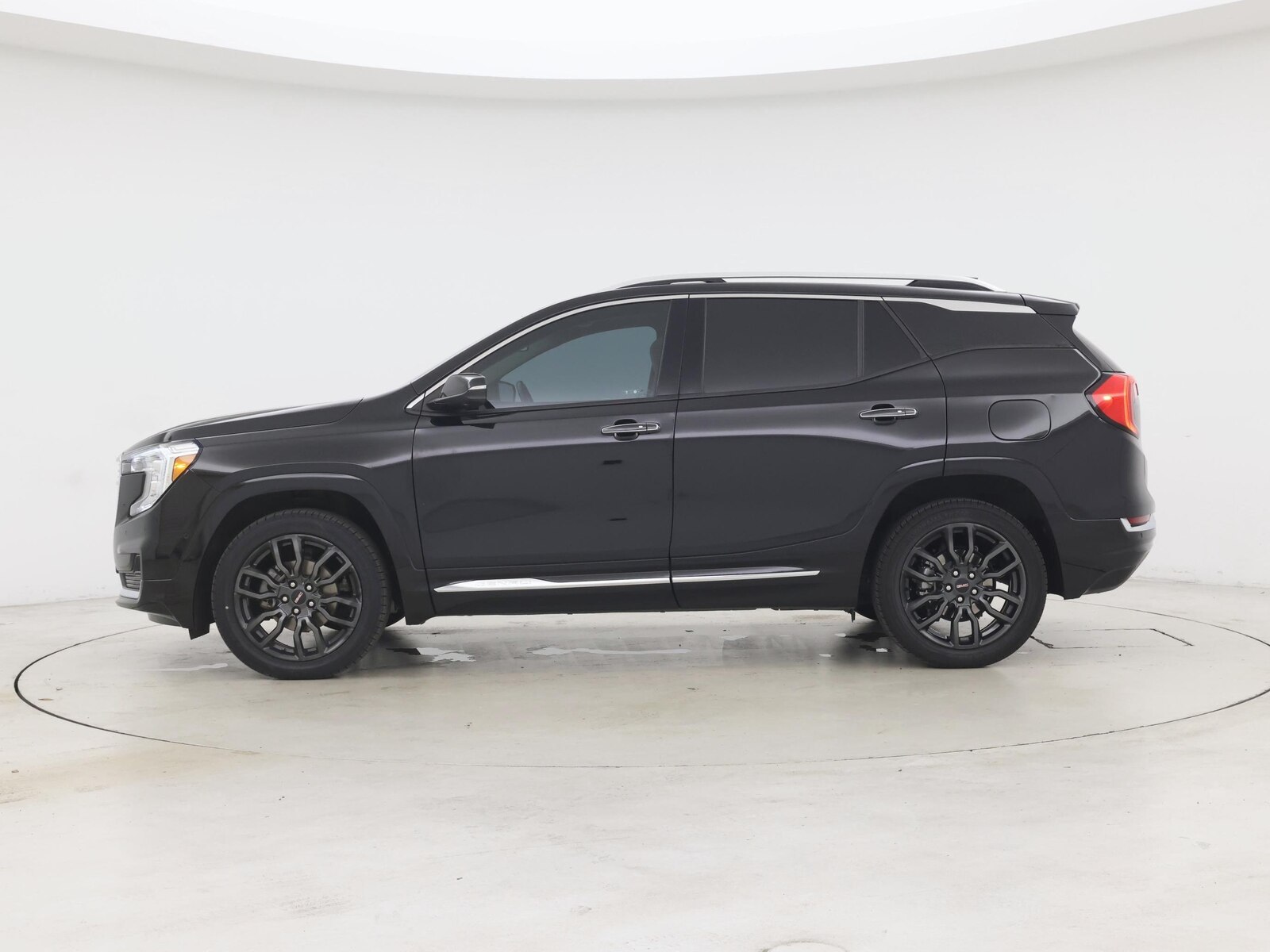 2022 GMC Terrain Denali - Photo 4