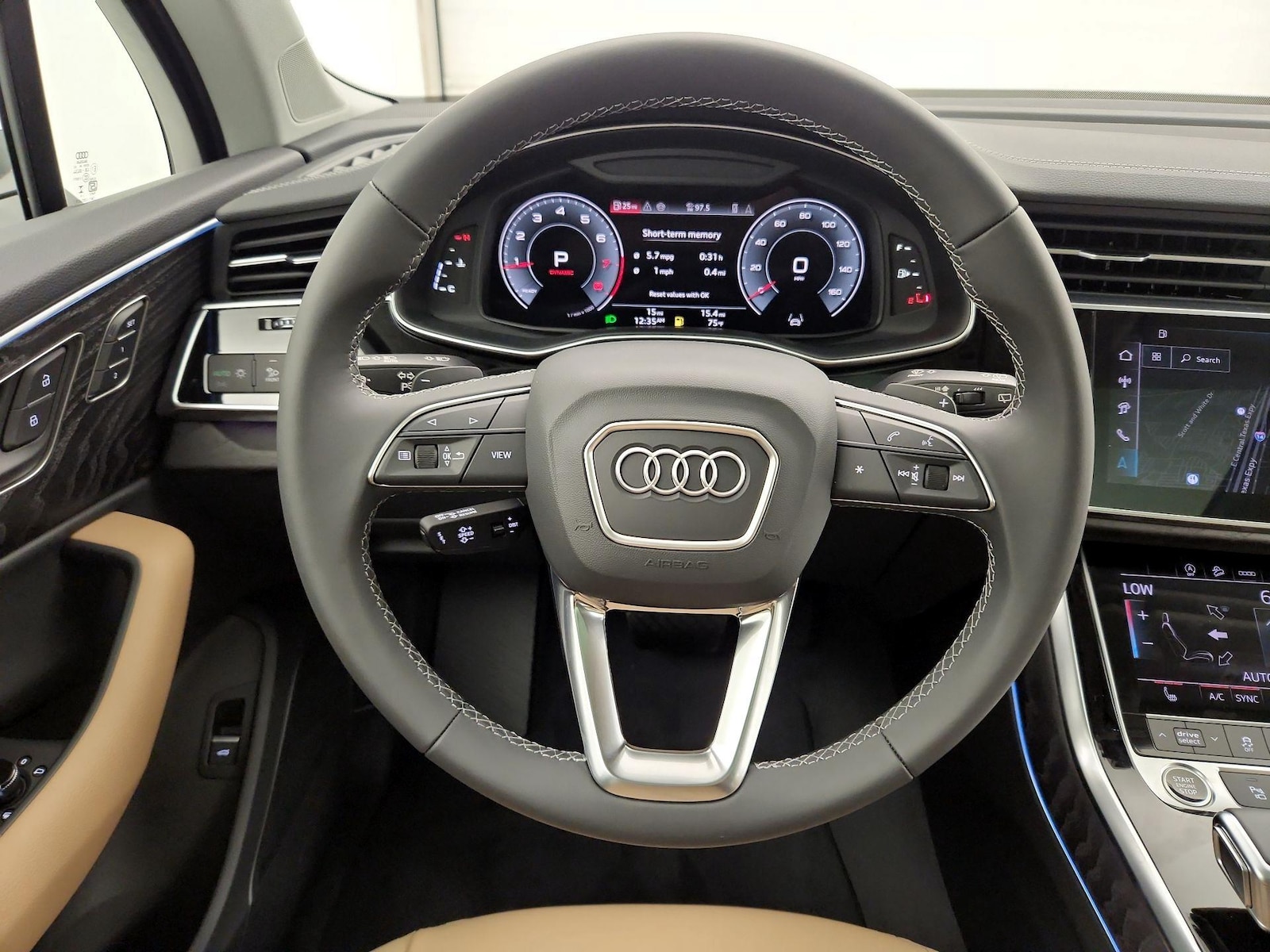 2026 Audi Q7 Premium - Photo 11