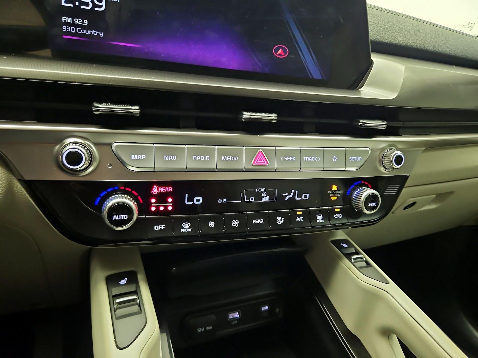 2025 Kia Telluride S - Photo 17