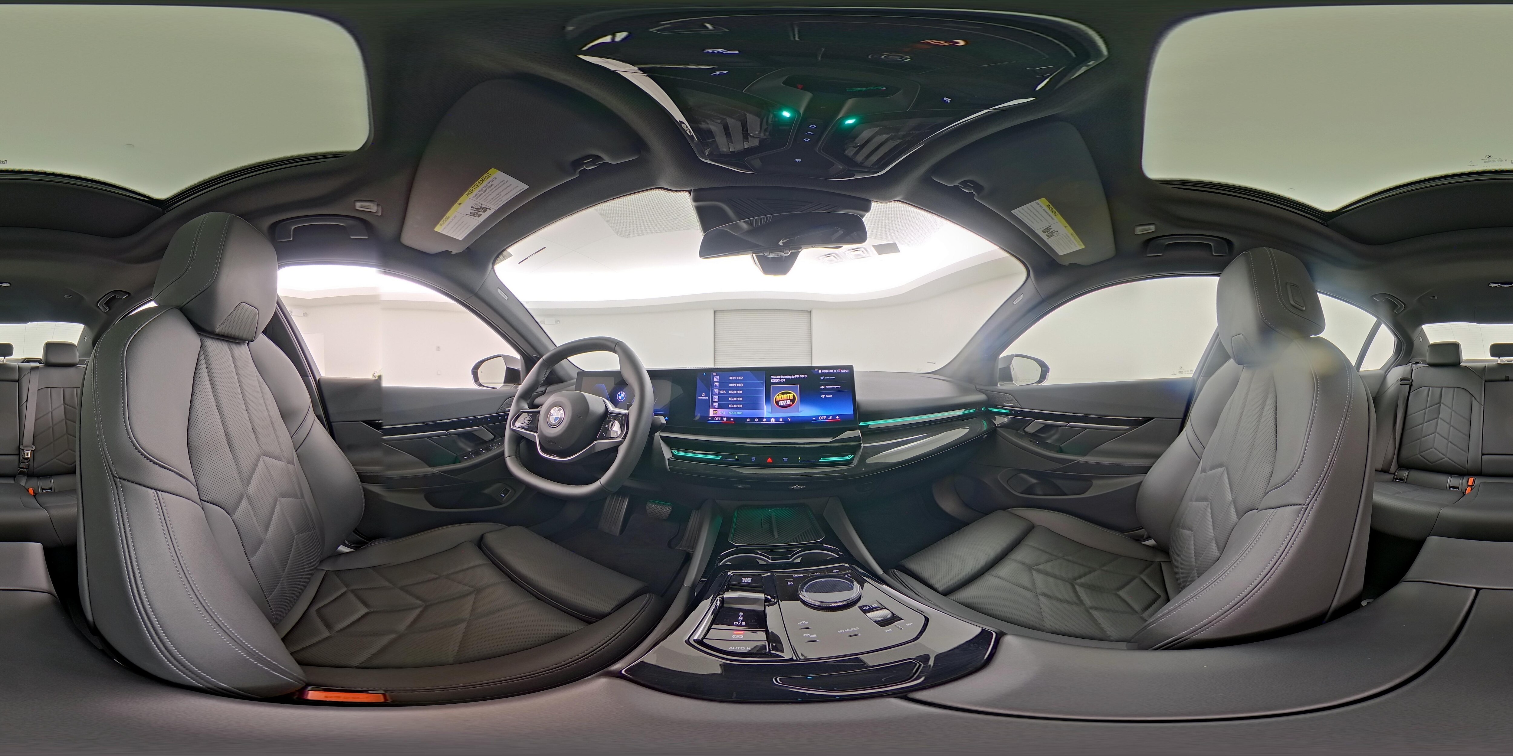 2025 BMW 5 Series 530i - Photo 27