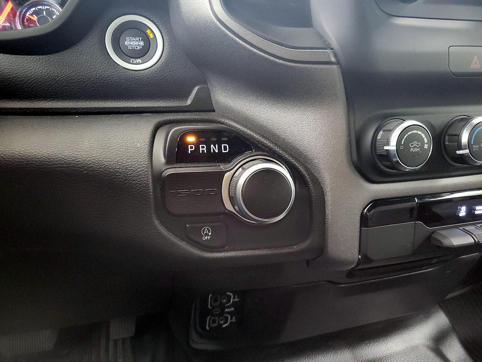 2023 RAM Ram 1500 Pickup Tradesman - Photo 18
